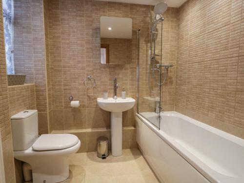1 Rockland Cottage