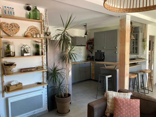 Chambre Dans Maison Avec Piscine