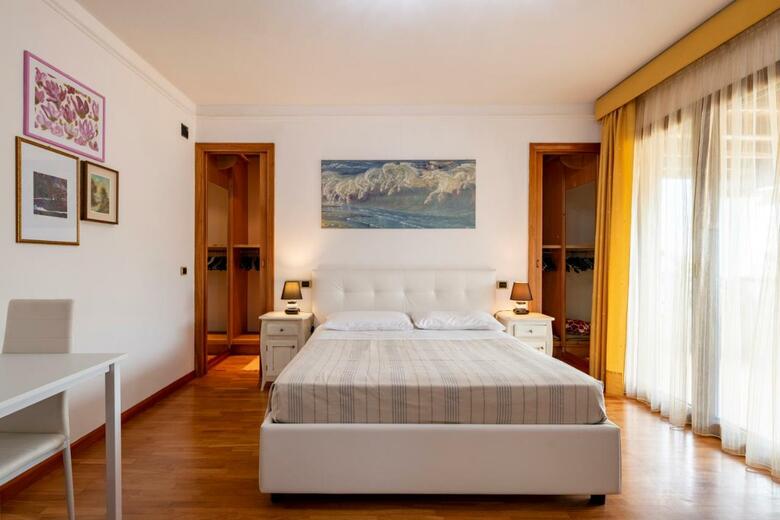 Hostal Arbatax Rent Home Srls