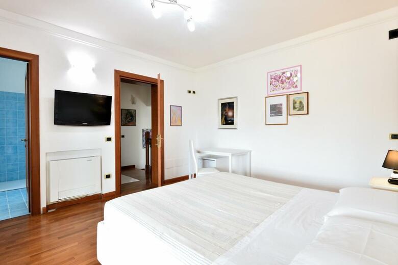 Hostal Arbatax Rent Home Srls
