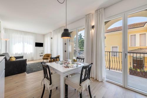 Apartamento My Town Home