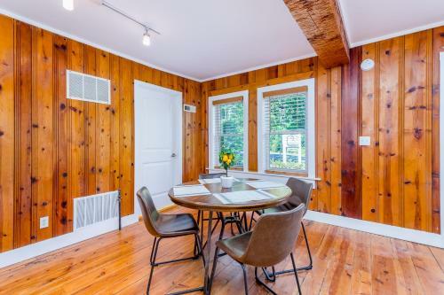 The Mill House -105