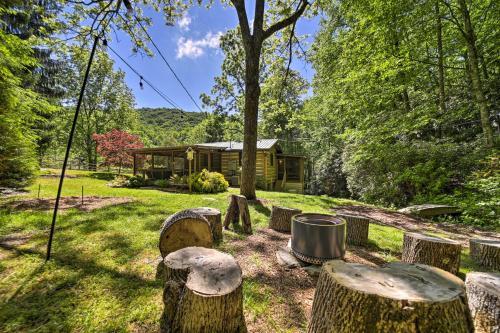 Wake Robin Cabin - Scenic Smokies Retreat!