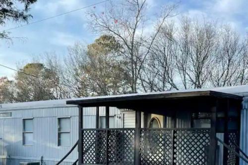 Beautiful Home Fully Remodeled Entire Home