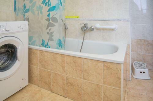 Apartamento 064 - Casa A Casarza 10 Minuti Dal Mare E Spiaggia