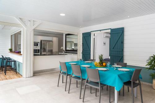 La Maison Sur La Plage - Villa Au Diamant