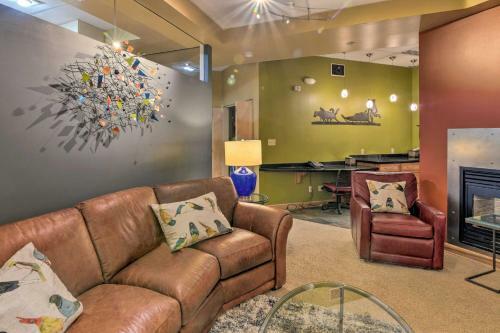 Apartamento Idyllic Dtwn Anchorage Condo With Fireplace!