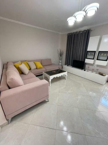 Bulevardi Zogu I Apartment
