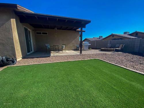Peaceful, 3br King Home With Bbq, Fire Pit & Huge Tv