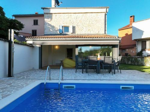 Villa Lampadina With Private Pool
