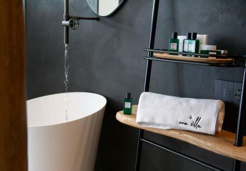 Bed & Breakfast UNA Villa - Amalfi Boutique Rooms