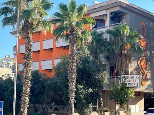 Dionisus Hotel Lara