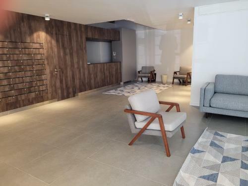 Apartamento Alto A Metros Del Obelisco Con Garaje