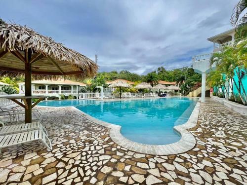 Apartamento Roatan Lodge 504 @sunset Villas, West End
