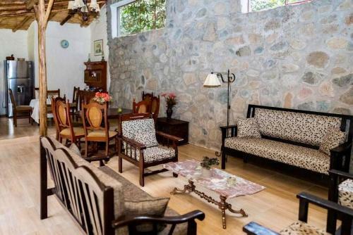 Villa Windy, Cozy Country House With Private Pool