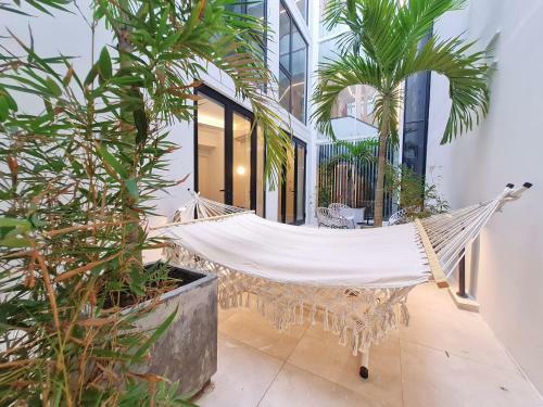 Apartamento Sunny 2br With Private Pool In Casco Antiguo