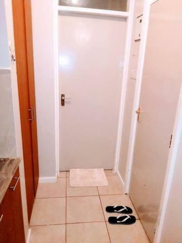 Apartamento Waridi Studio- Wi-fi, Netflix,pool,parking&view