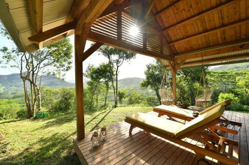 Villa Chamgaia - Private Eco Lodge