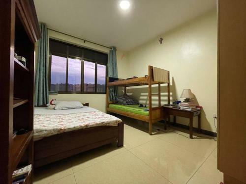 Hostal Room In House - Nshuti Spacious Quiet Rm For Short Long-term