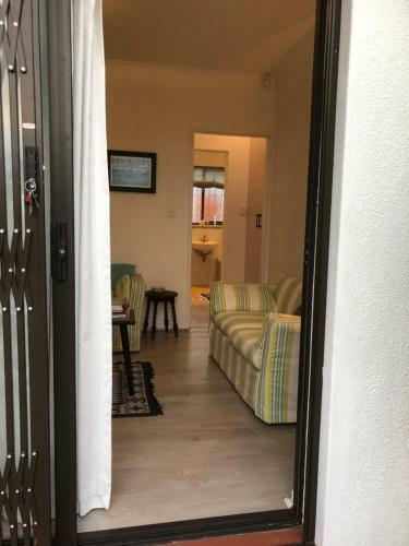 Apartamento The Speckled Egg, 4 Promenade Rd, Lakeside, Cape Town