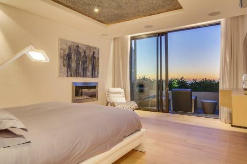 Villa Geneva House