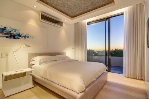 Villa Geneva House