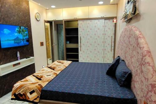 City Homes Crystal Apartment