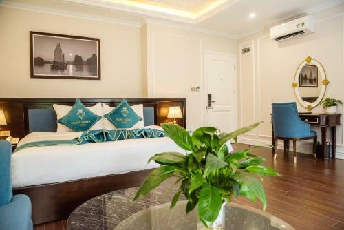 Ruby Queen Hotel