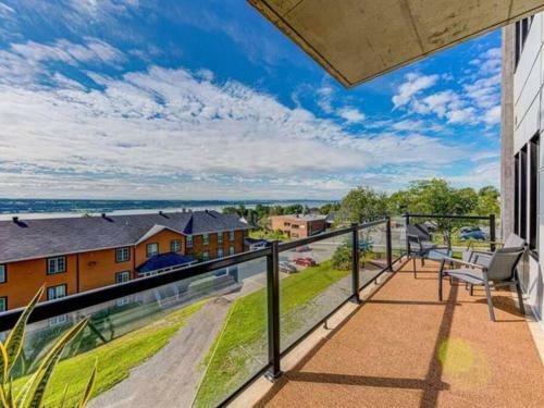 Apartamento Le Chic Condo - Chute Montmorency