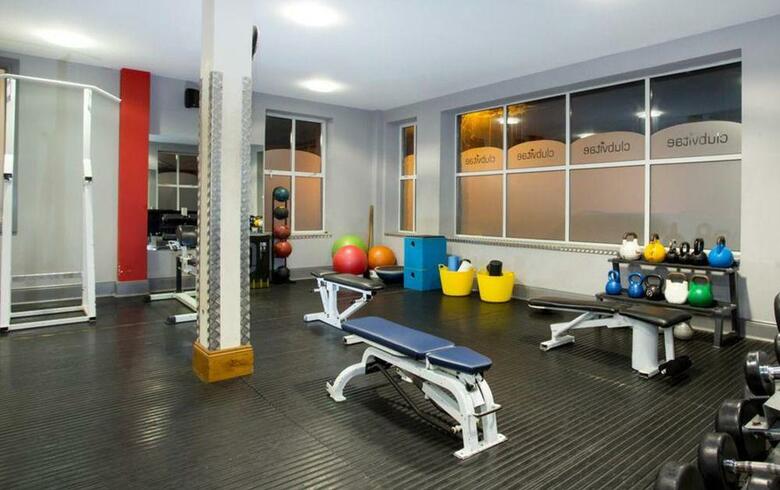Maldron Hotel & Leisure Centre Galway