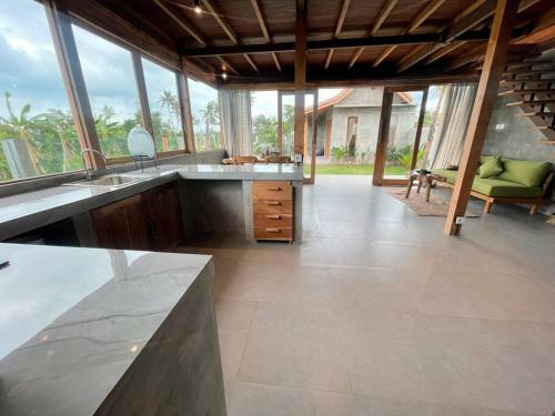 Beautiful New Villa In Seseh