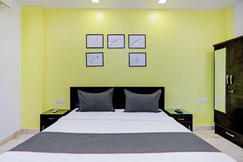 Hotel Collection O 81636 Baba's Inn