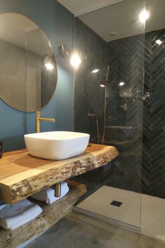 Hostal Aquarius In Cassis, Chambres D'h�tes