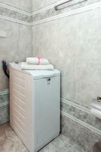 Hermes Gouvia River Luxury Apartment