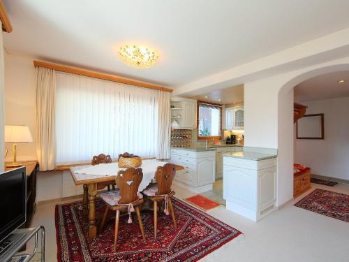 Apartment Chesa La Baita St.moritz-dorf