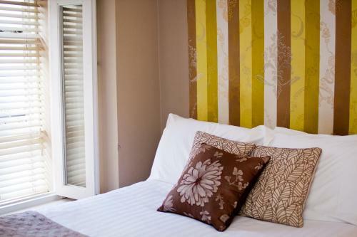 Hostal 7 Cross Street Boutique Townhouse