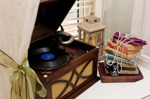 Hostal 7 Cross Street Boutique Townhouse
