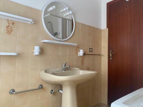 Le Castella Garden Apartment