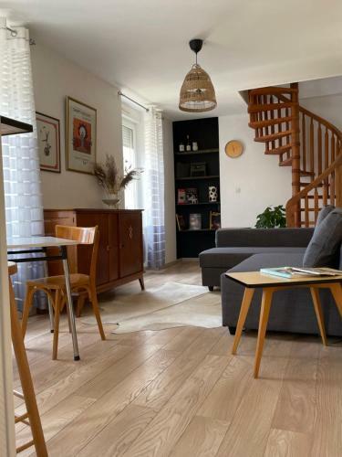 Apartamento La Cuv�e , Duplex � Gevrey Chambertin.