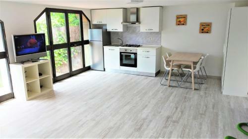 Apartamento Appartamento Con Giardino - Piscina
