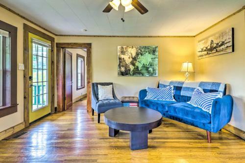 Charming Cottage Less Than 15 Mi To Downtown Asheville!