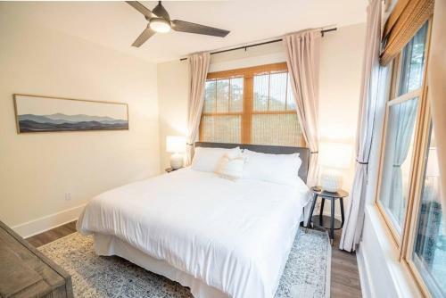 Apartamento Hottub/deck W/ Bar/parking Blueridge@ Main&pine