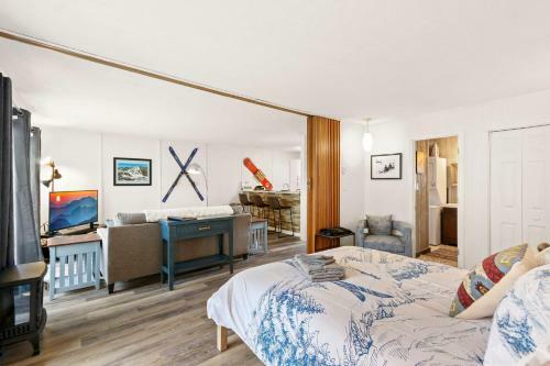1br 1ba Mountain Holiday Ski Chalet