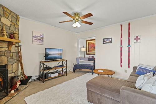 Apartamento 2br Sleeps 4 Mountain Views Indoor Pool
