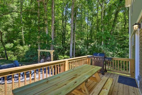 Gorgeous Asheville Home - 6 Mi To Downtown!