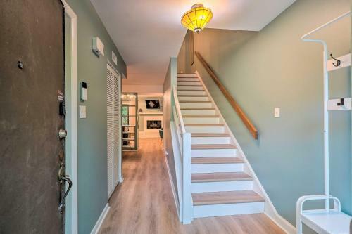 Stylish Durham Townhome Less Than 5 Mi To Downtown!