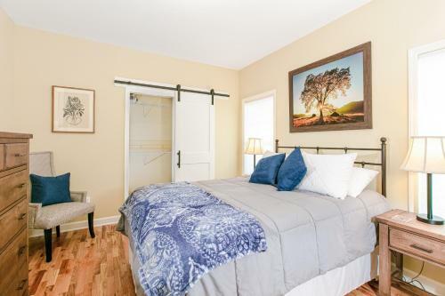 Blue House On Blythe