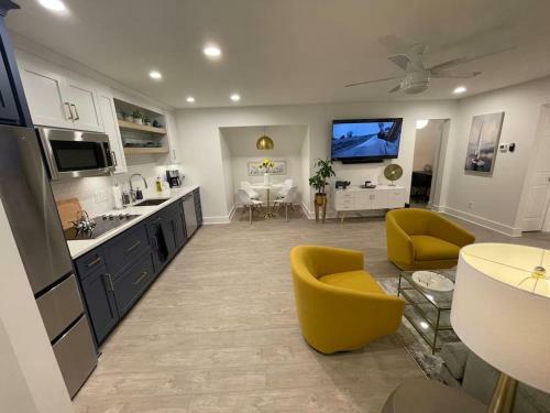Apartamento Luxury In Eastover... Close To Everything!