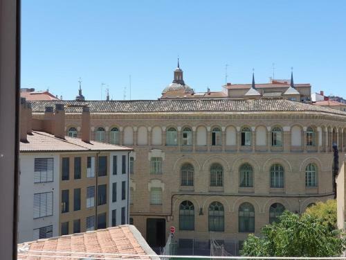 Apartamento Casco Hist�rico, Con Parking Incluido