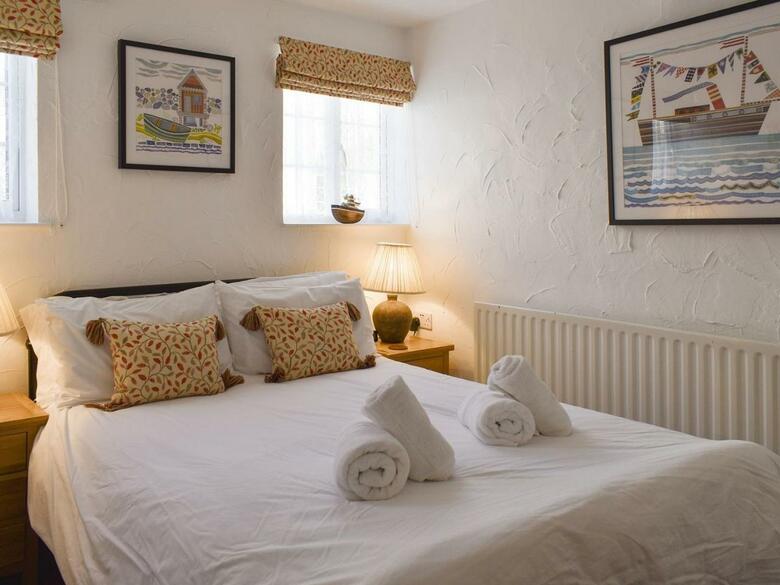 Caro's Cottage-uk12574